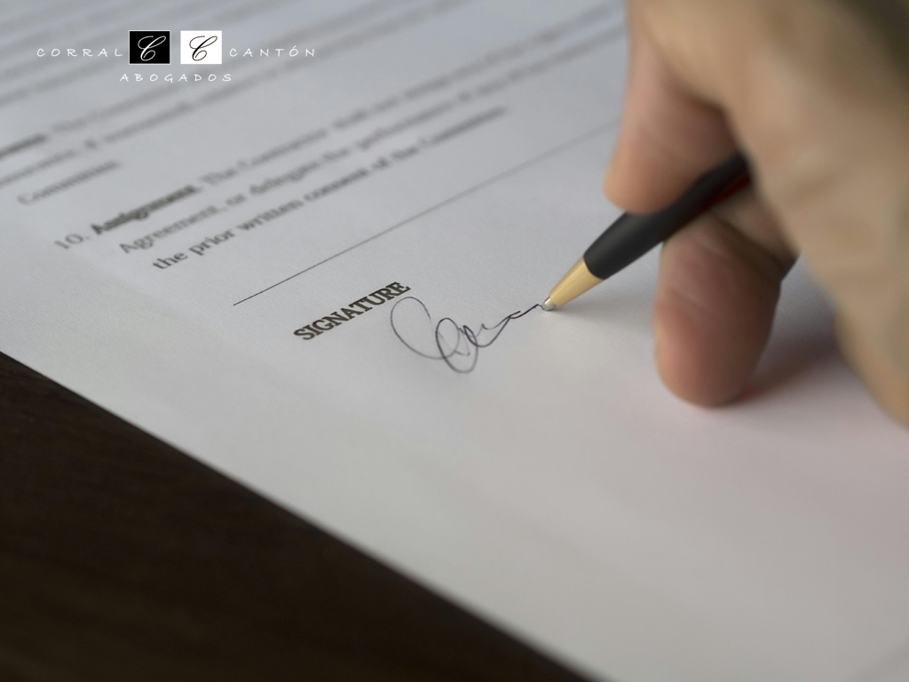 Los Contratos en el Derecho Civil